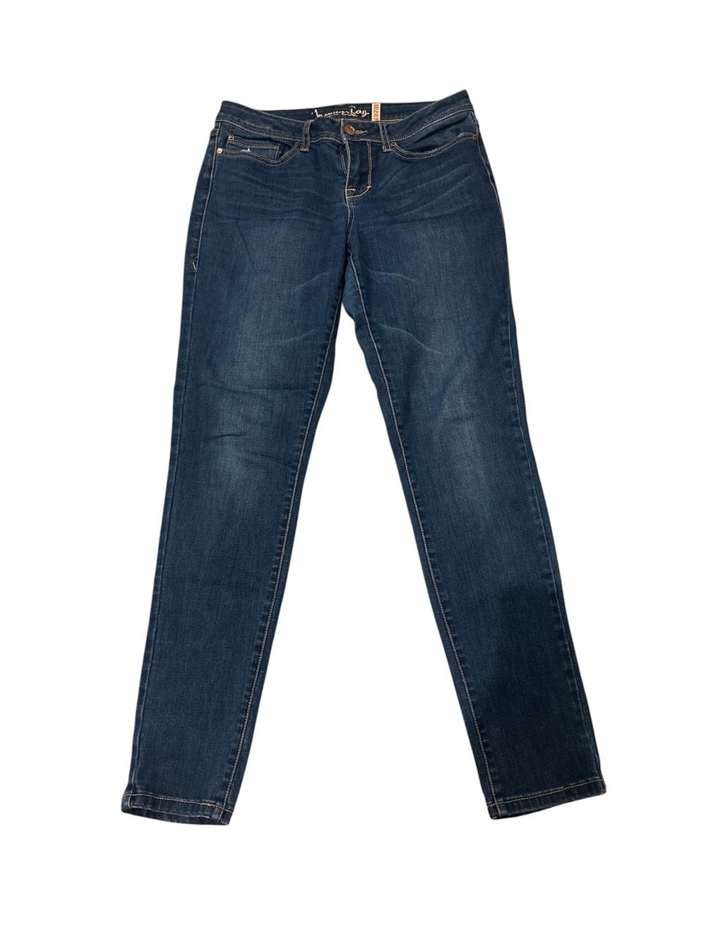 American Rag Dark Blue Skinny Jeans Short but Curvy design